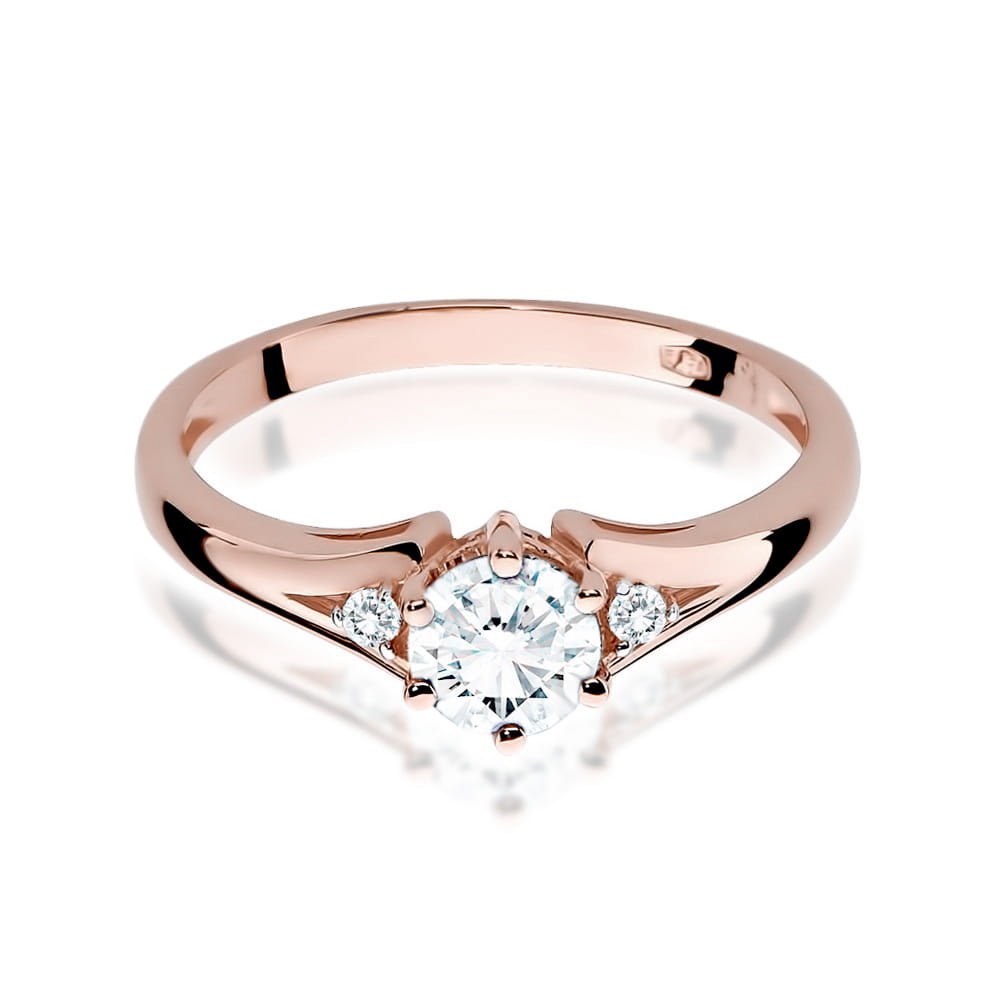 Gold Ring With White Sapphire And Diamonds