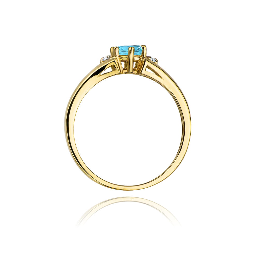Gold Ring With Topaz And Diamonds