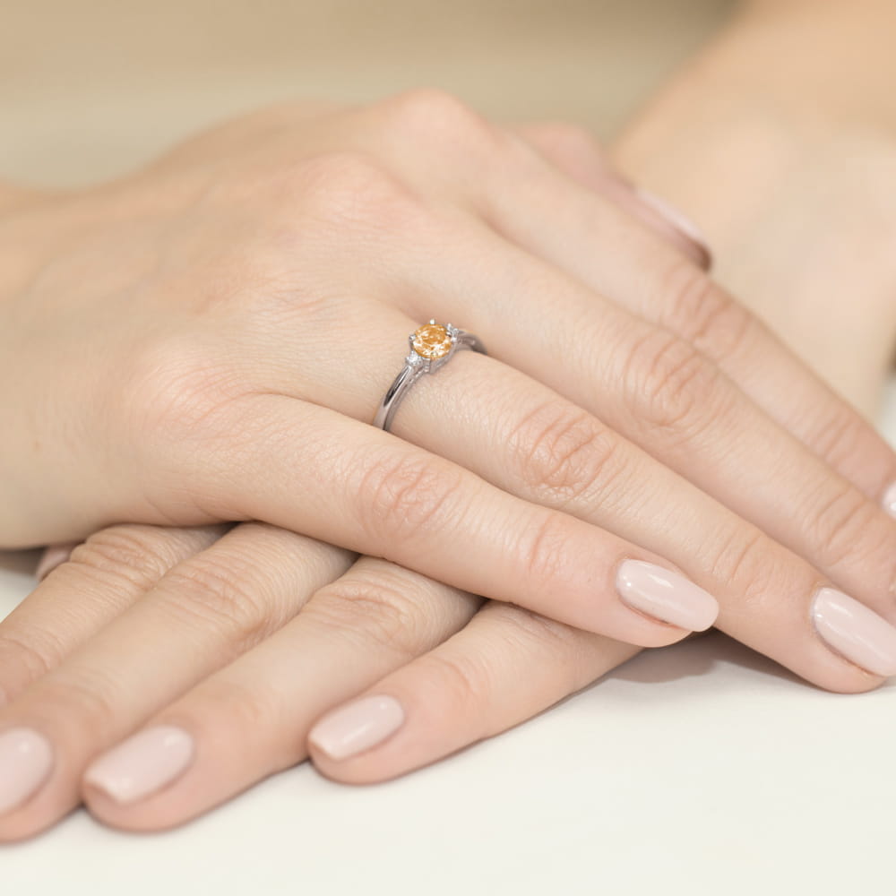 Gold Ring With Citrine And Diamonds