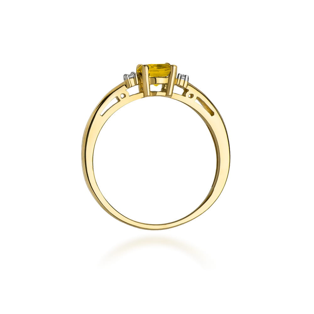 Gold Ring With Citrine And Diamonds