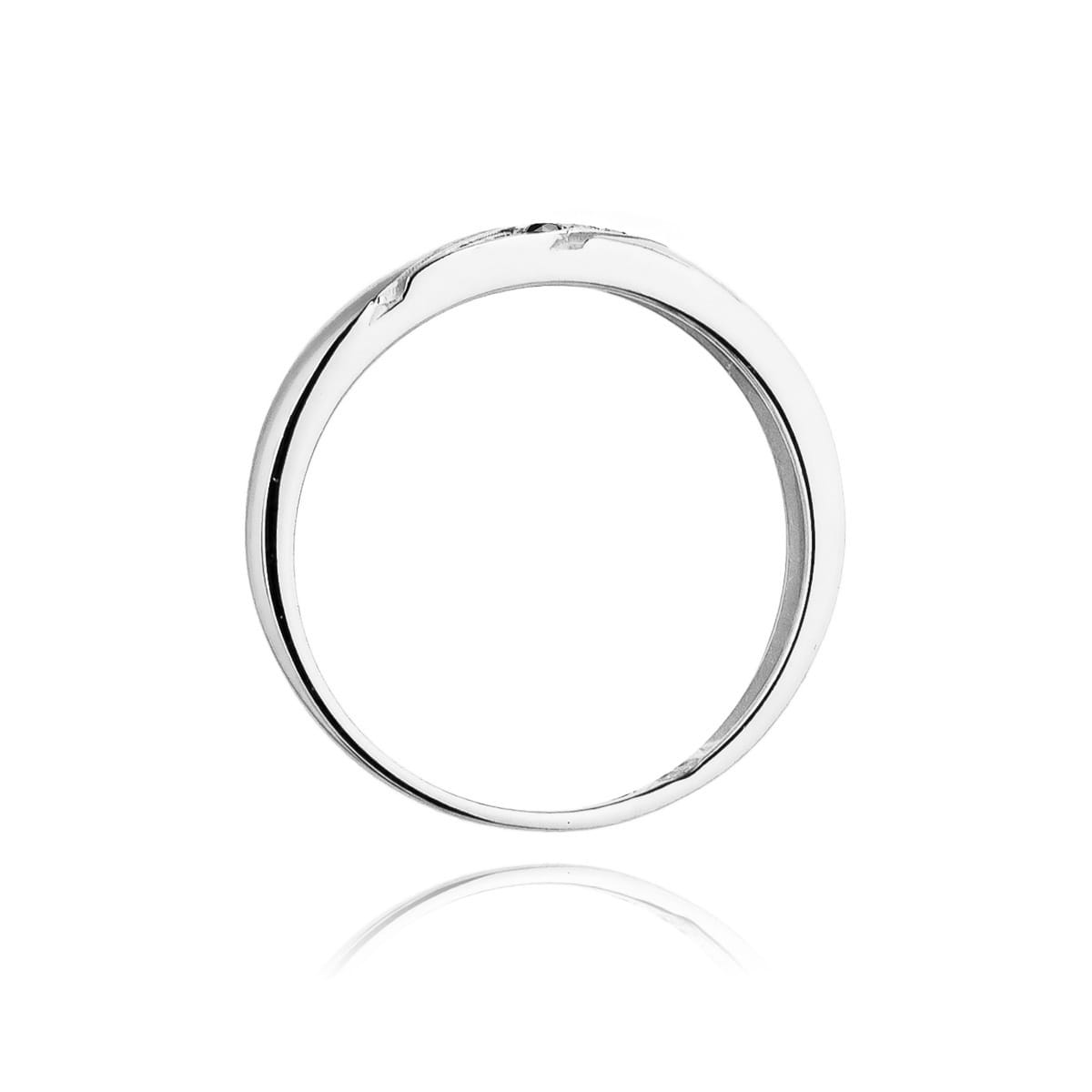 Gold Ring With Black Diamonds
