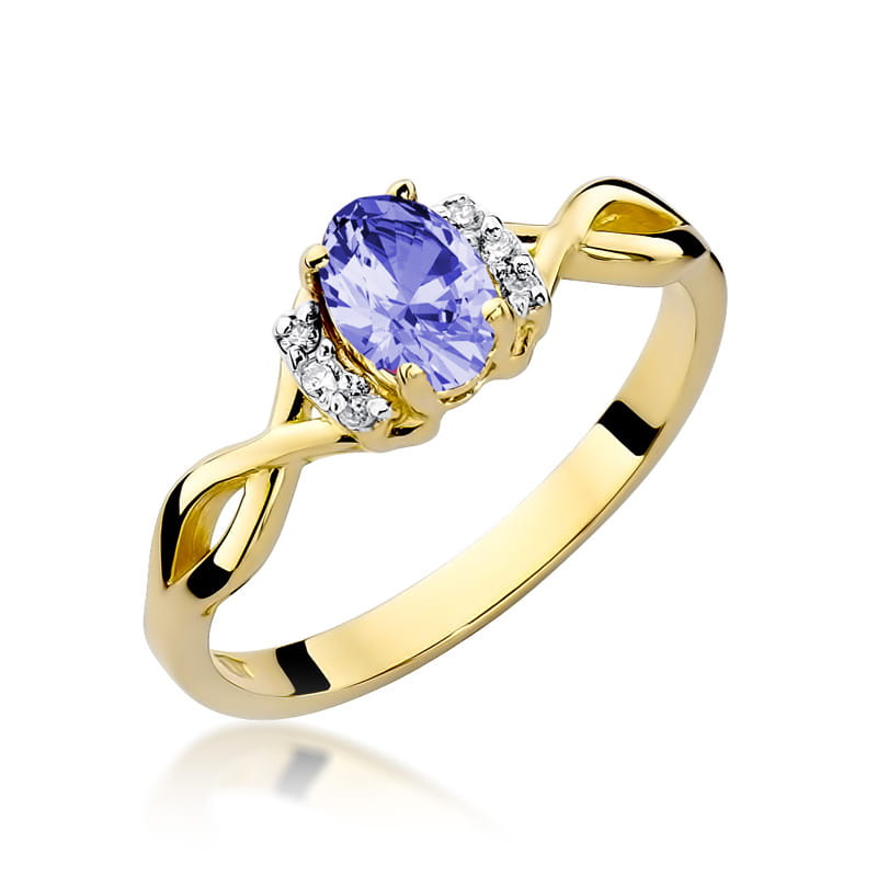 Gold Ring With Tanzanite And Diamonds