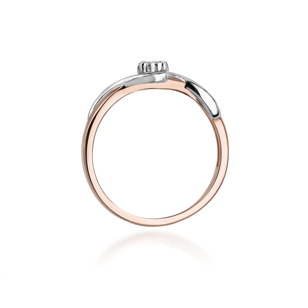 Gold Ring With Diamonds