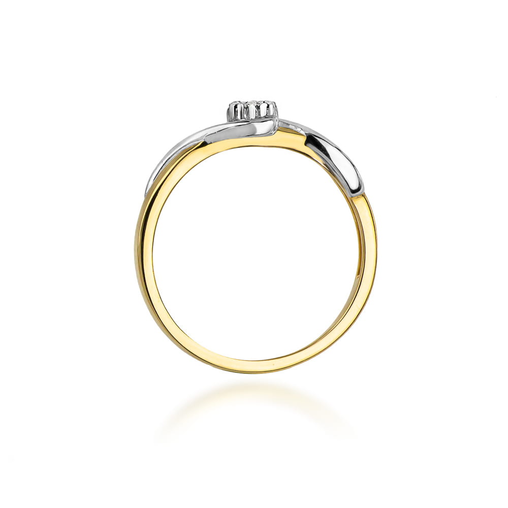 Gold Ring With Diamonds