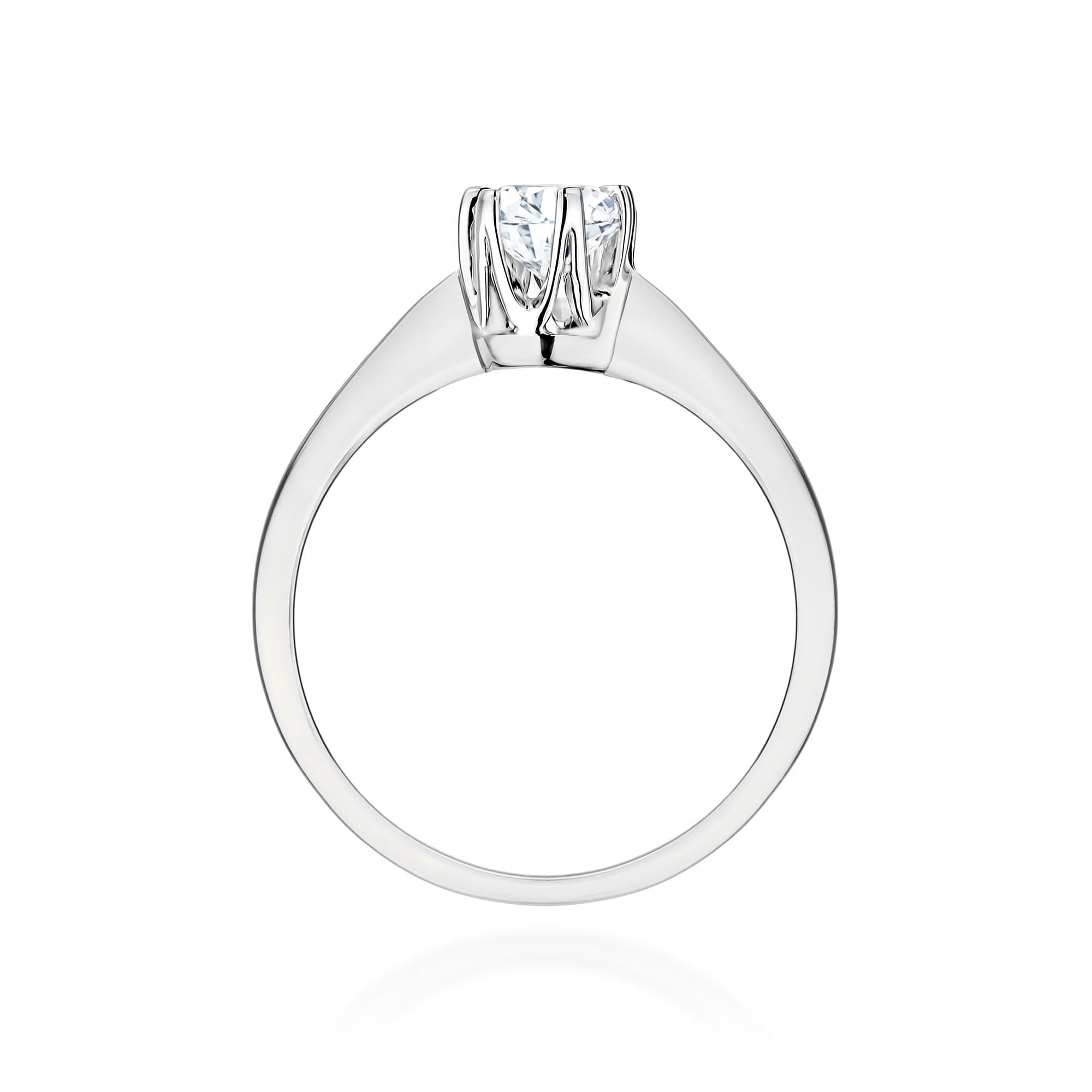 Gold Ring With Lab-Grown Diamond