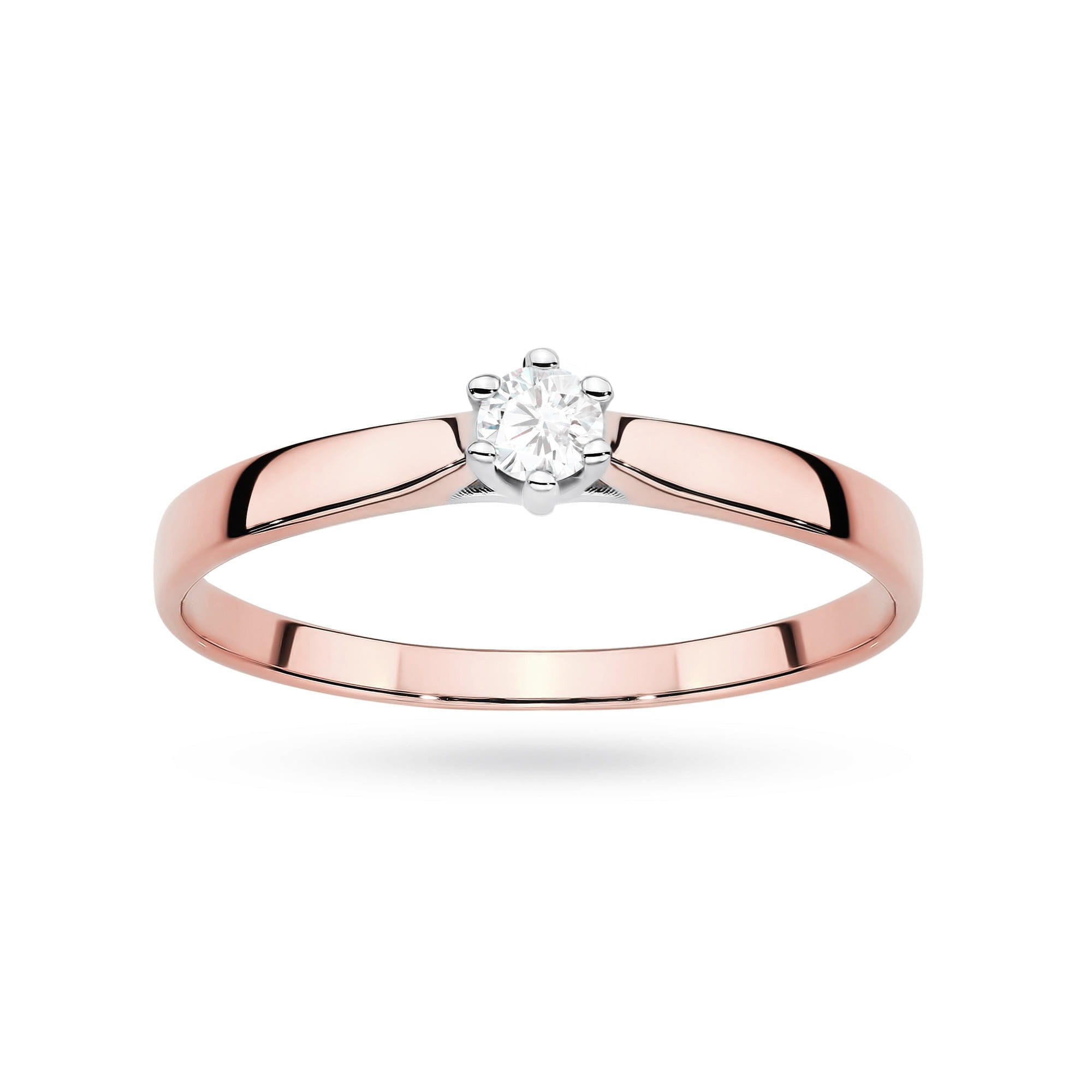 Gold Ring With Lab-Grown Diamond