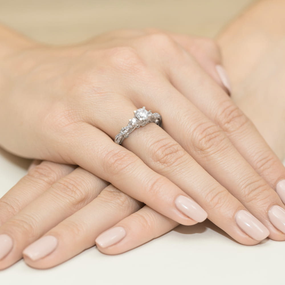 Gold Ring With Diamonds 0.84ct