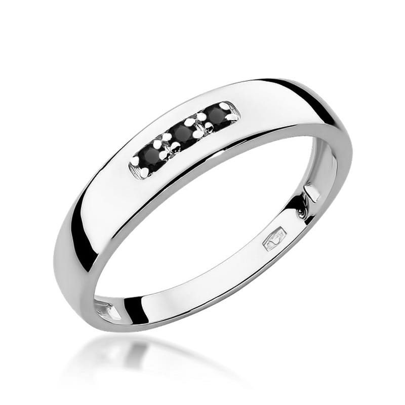 Gold Ring With Black Diamonds