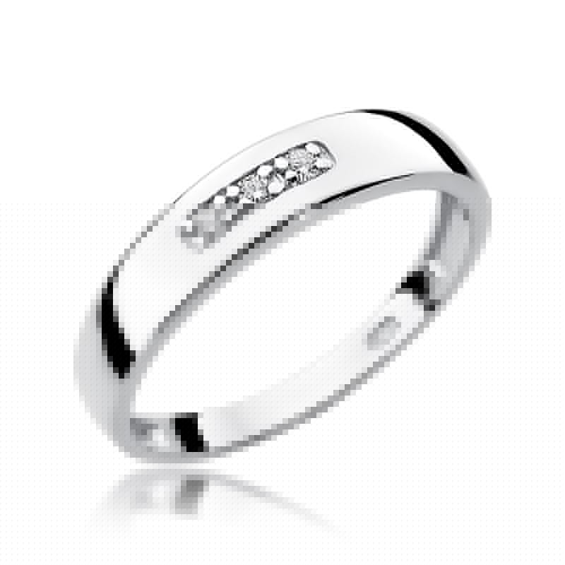 Gold Ring With Diamonds