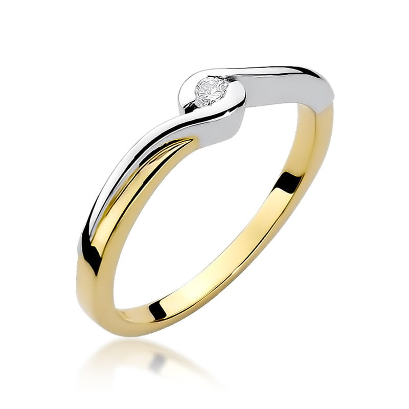 Gold Ring With Diamond