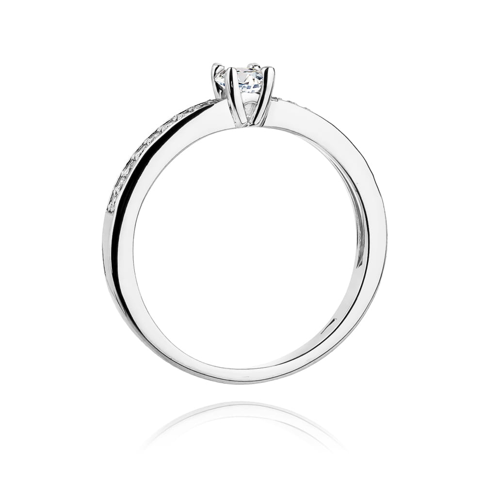 Gold Ring With Diamonds
