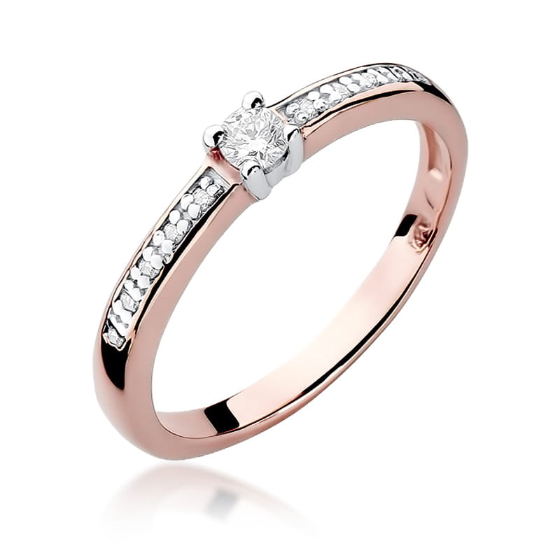 Gold Ring With Diamonds