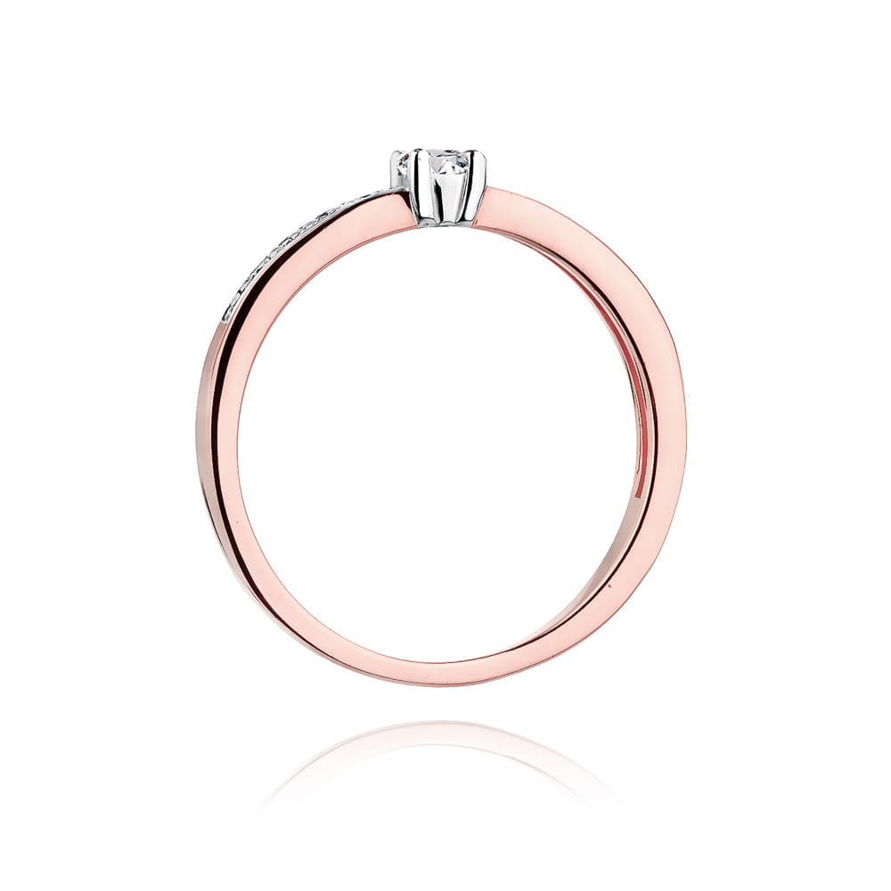 Gold Ring With Diamonds