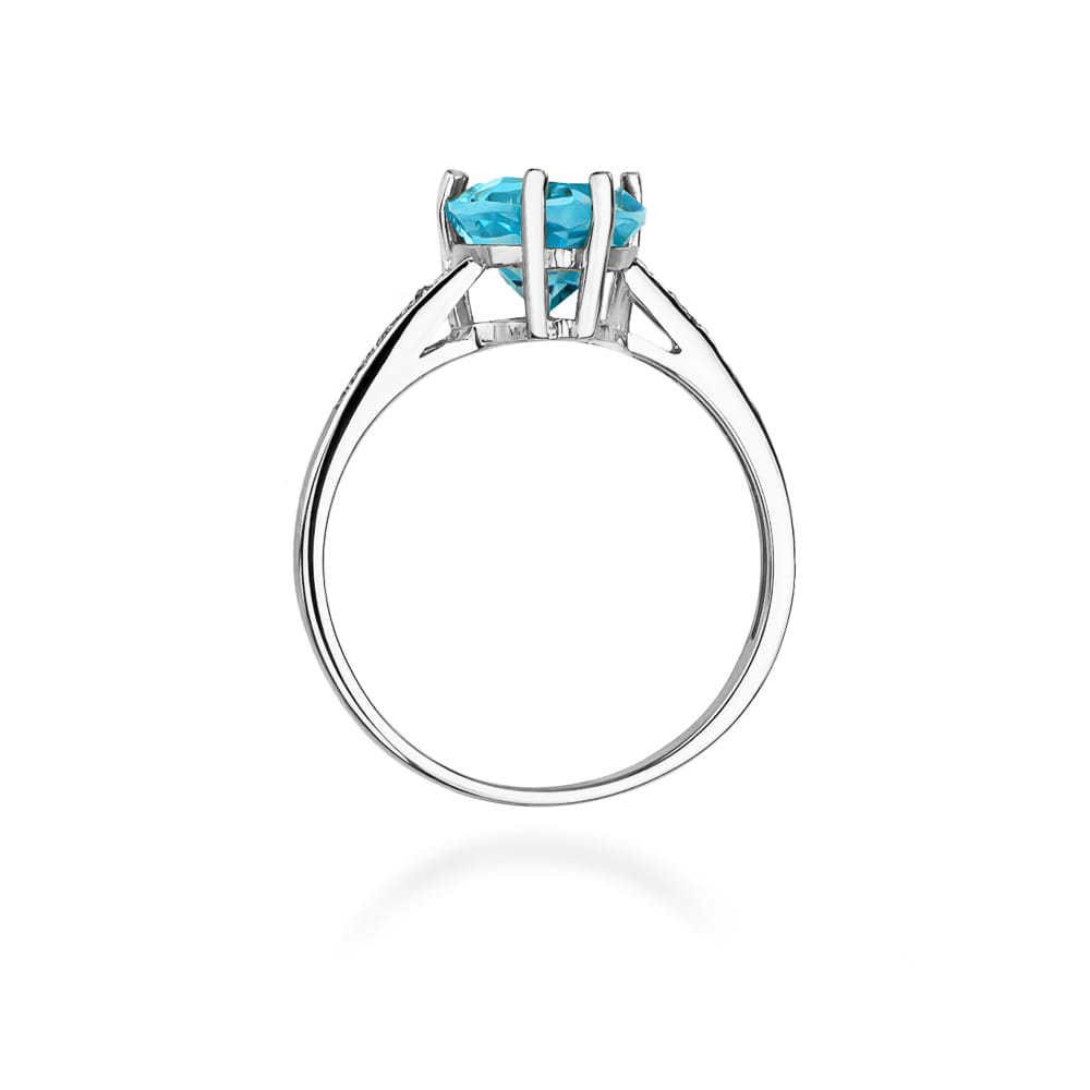 Gold Ring With Topaz And Diamonds
