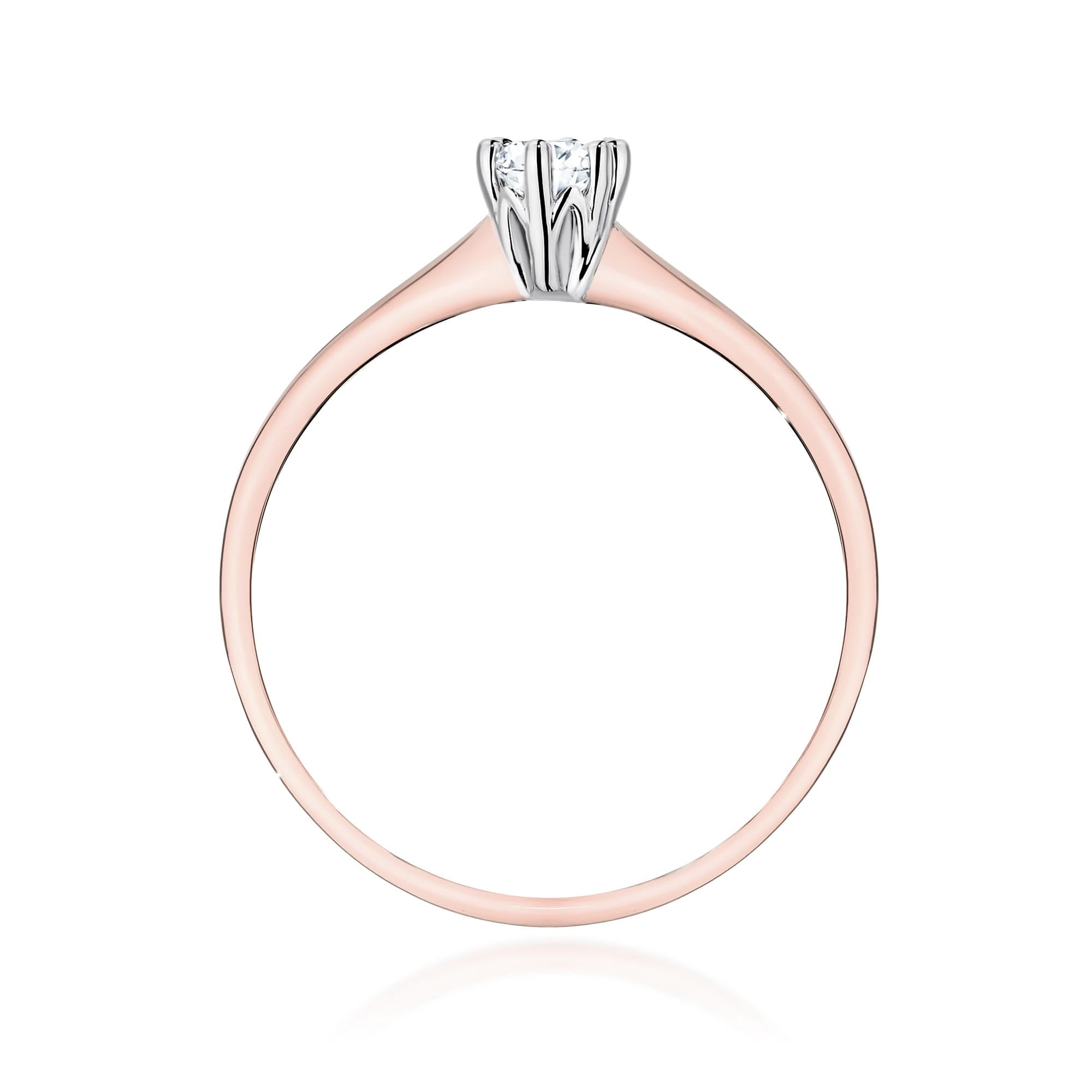 Gold Ring With Lab-Grown Diamond