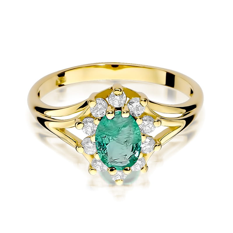 Gold Ring With Emerald And Diamonds