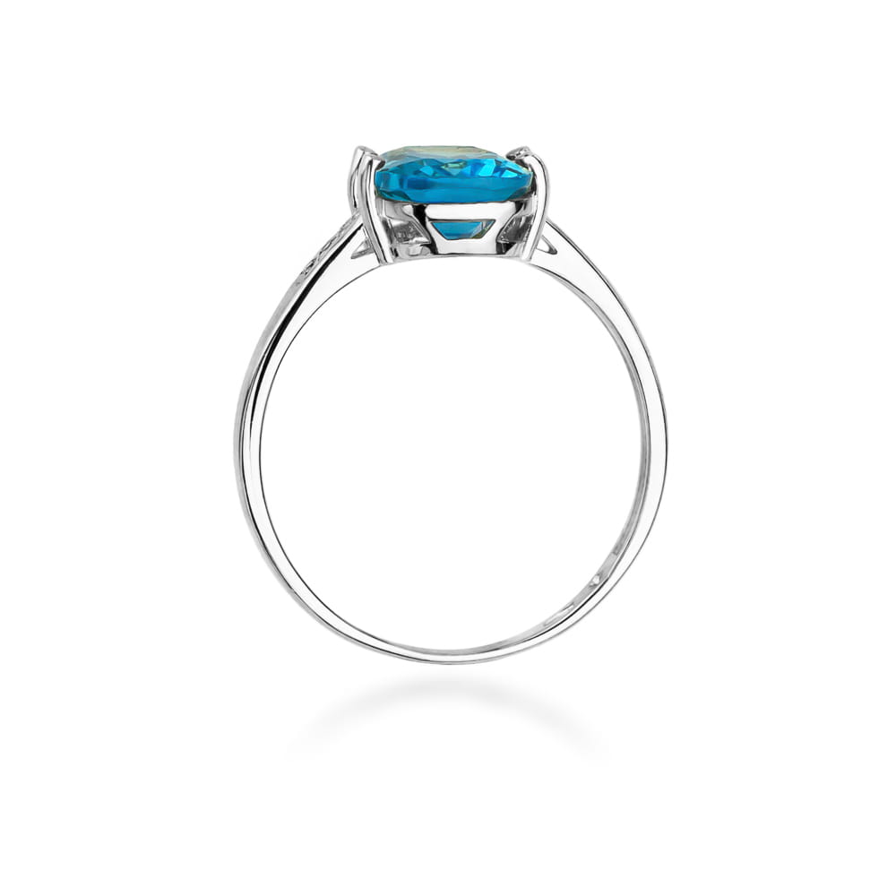 Gold Ring With Topaz And Diamonds