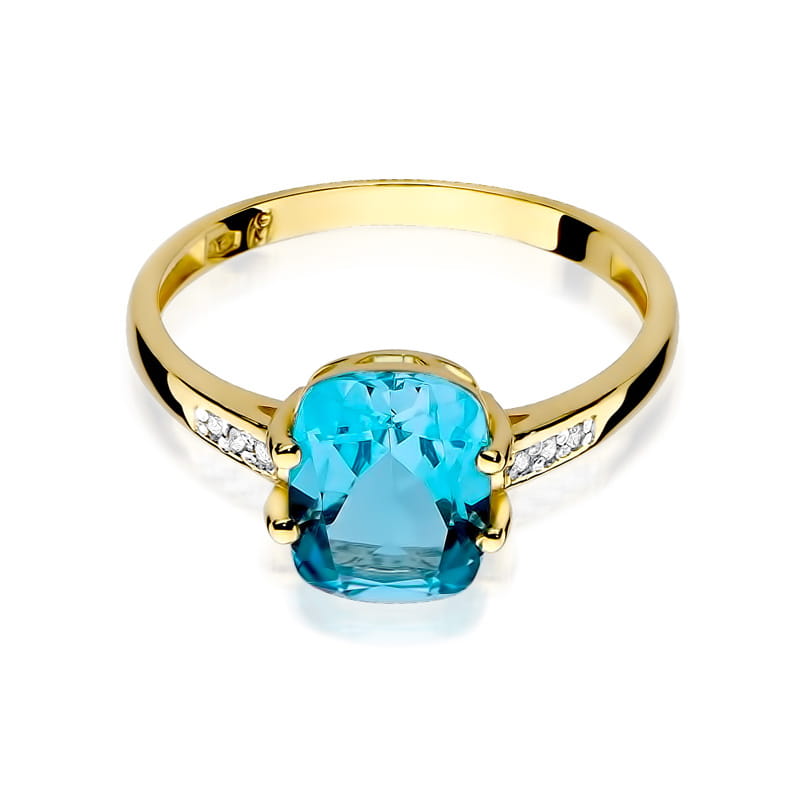 Gold Ring With Topaz And Diamonds