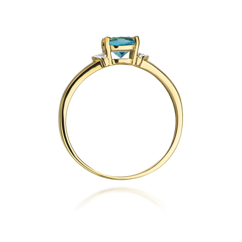 Gold Ring With Topaz And Diamonds