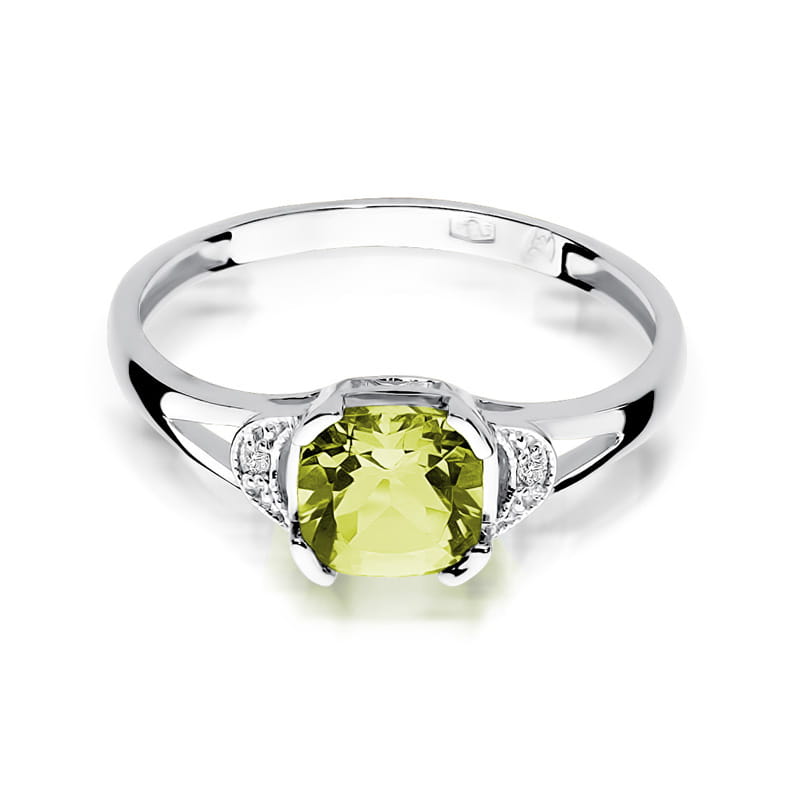 Gold Ring With Peridot And Diamonds