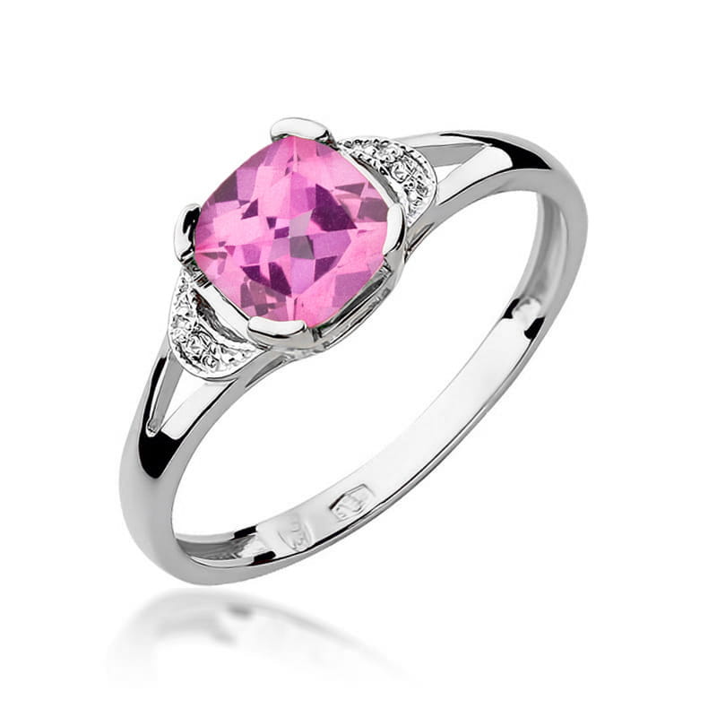 Gold Ring With Pink Topaz And Diamonds