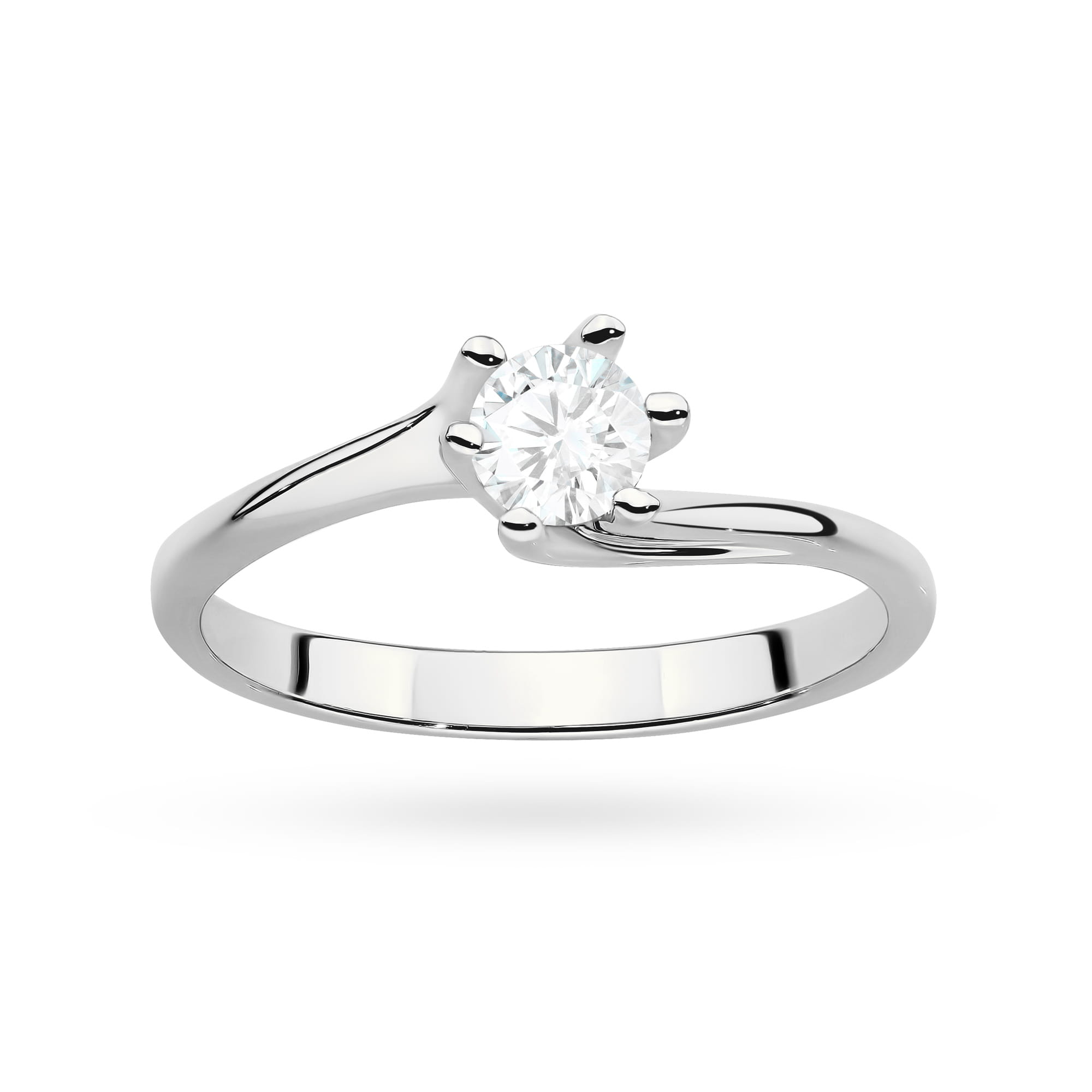 Gold Ring With Lab-Grown Diamond
