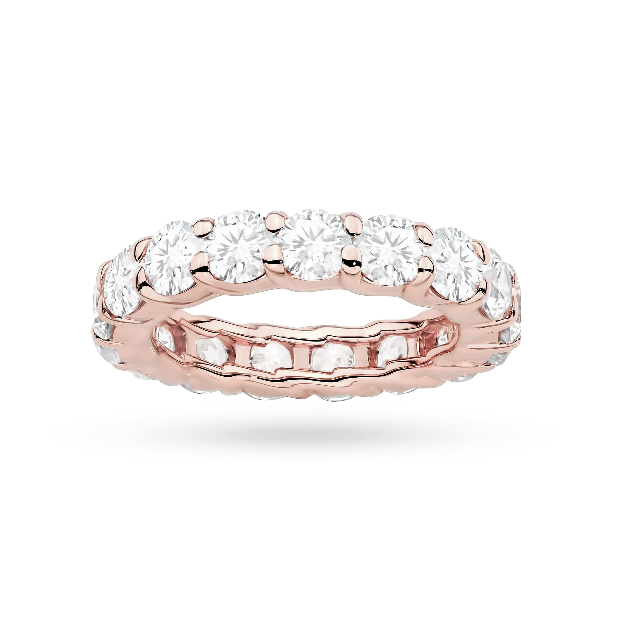 Gold Ring With Lab-Grown Diamonds