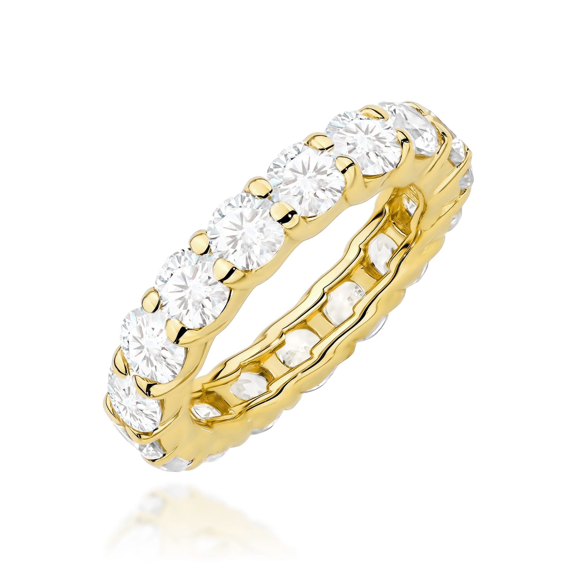 Gold Ring With Lab-Grown Diamonds