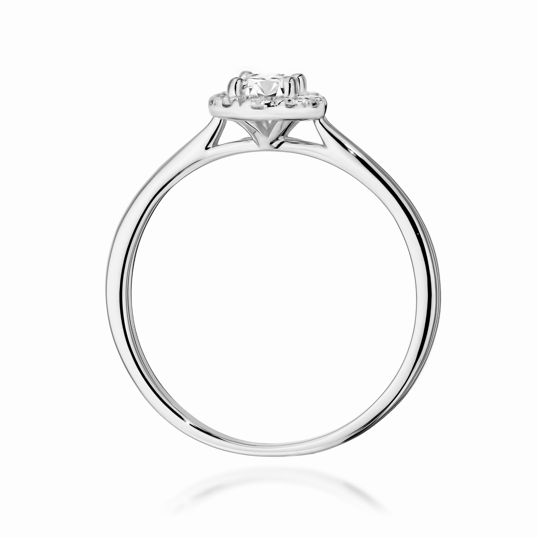 Gold Ring With Diamonds