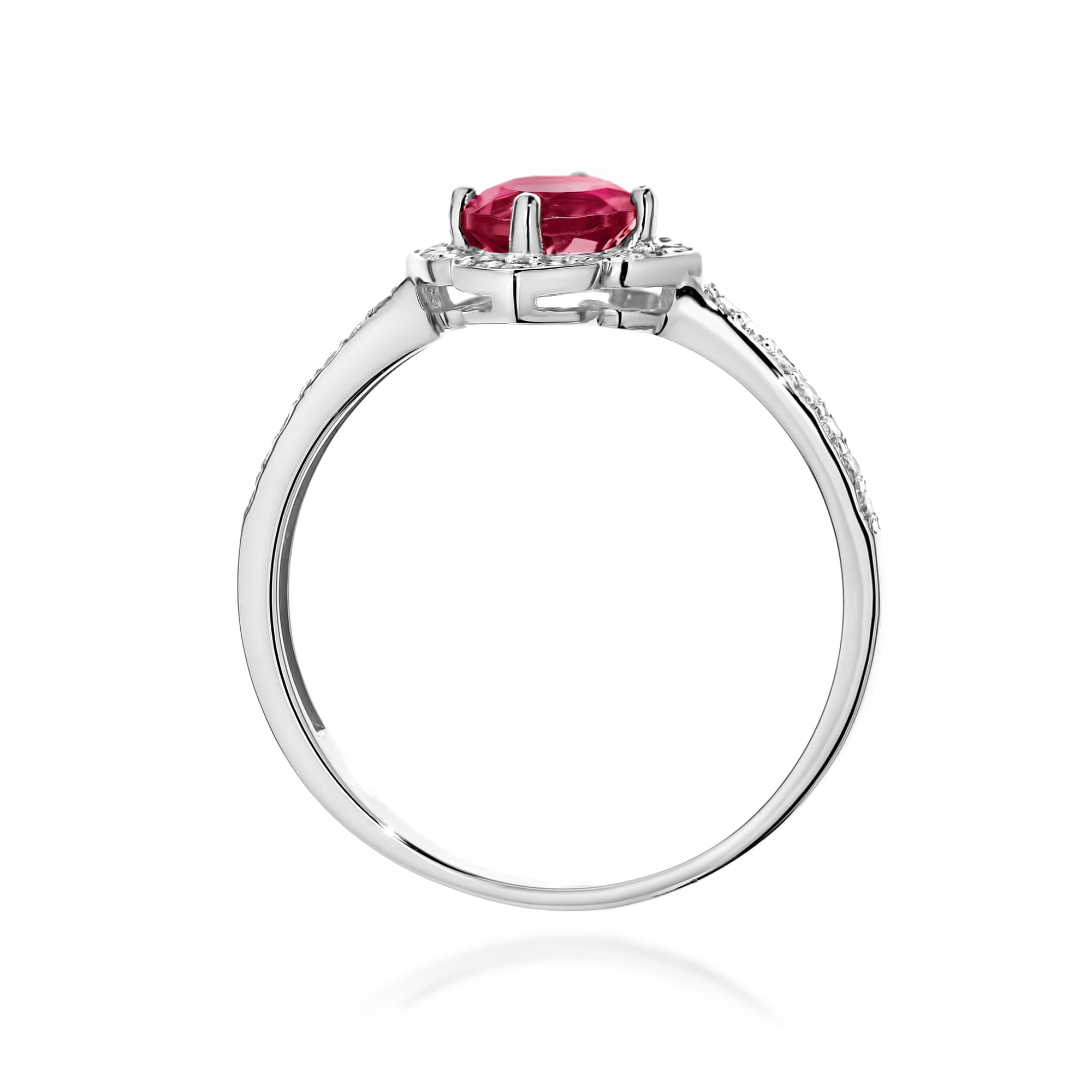Gold Ring With Ruby And Diamonds