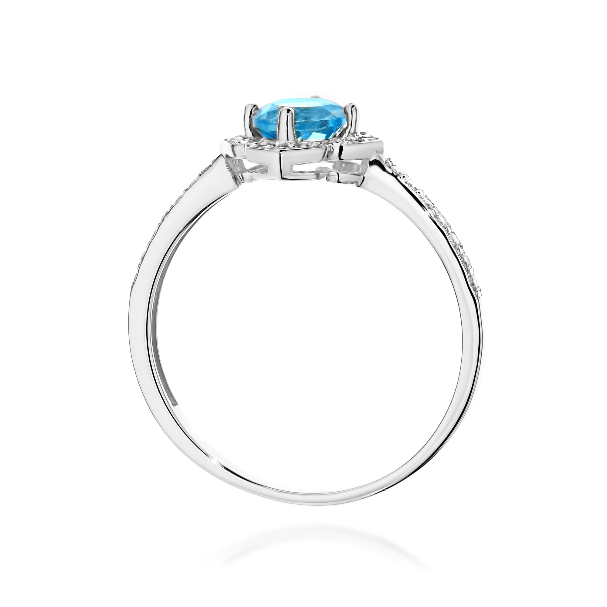 Gold Ring With Topaz And Diamonds