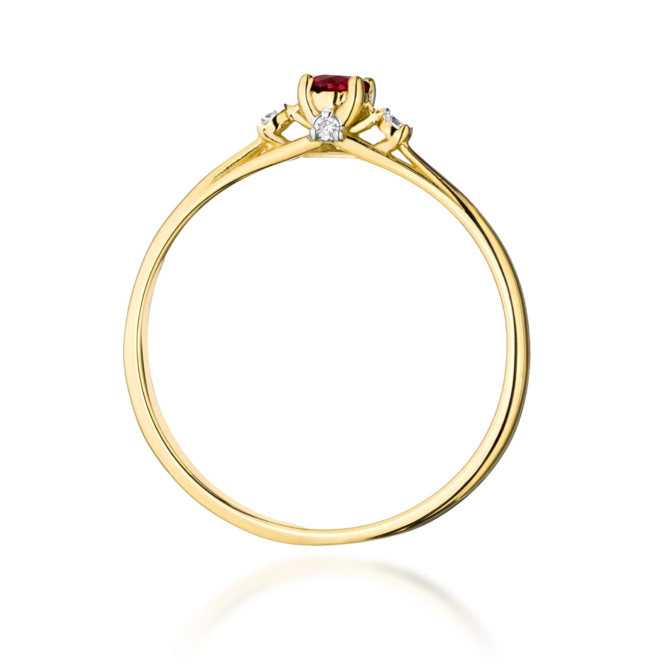 Gold Ring With Ruby And Diamonds