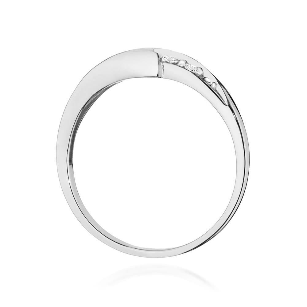 Gold Ring With Ruby And Diamonds