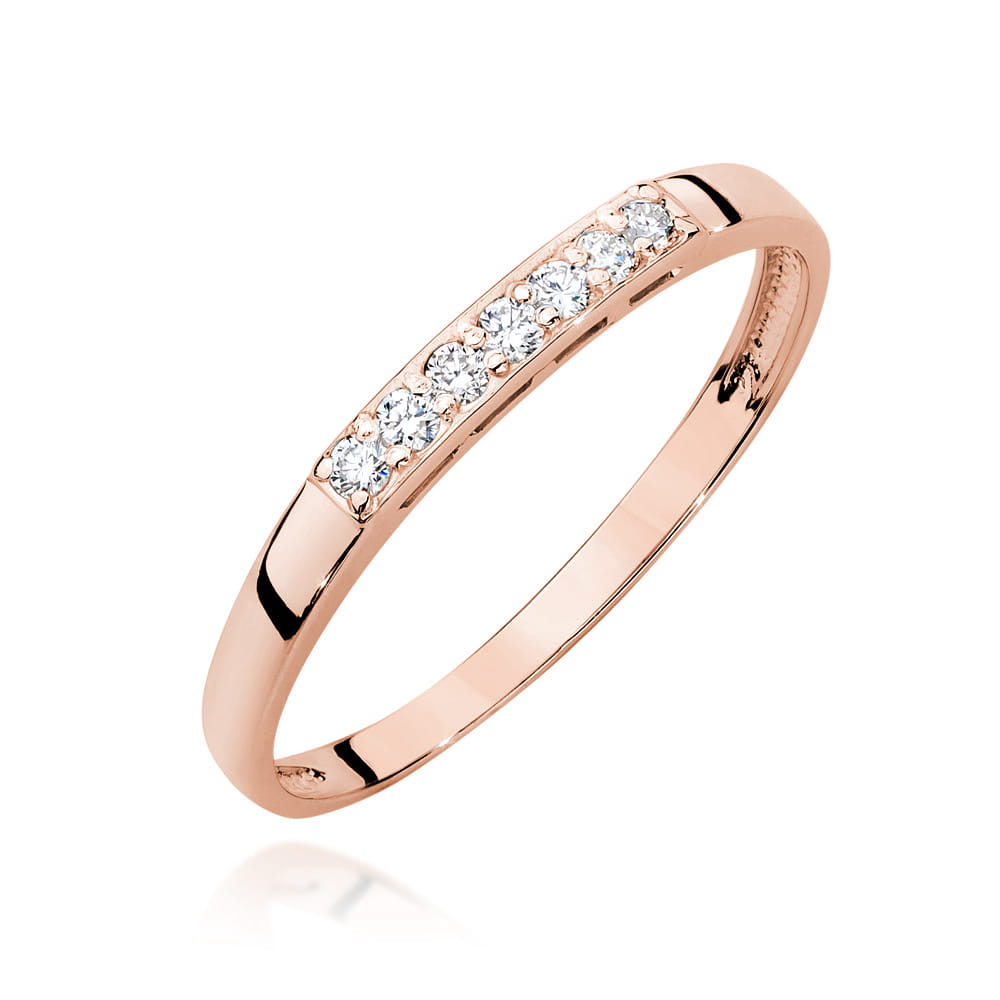 Gold Ring With Diamonds