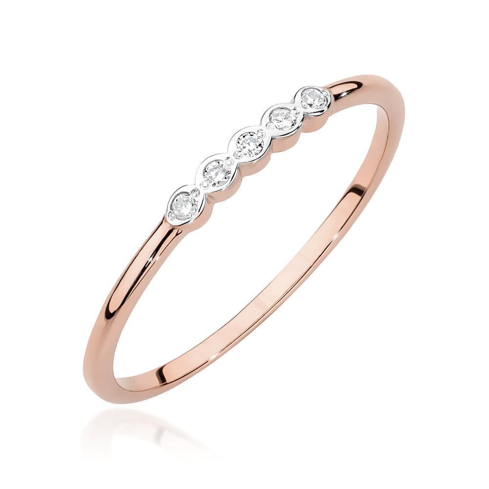 Gold Ring With Diamonds