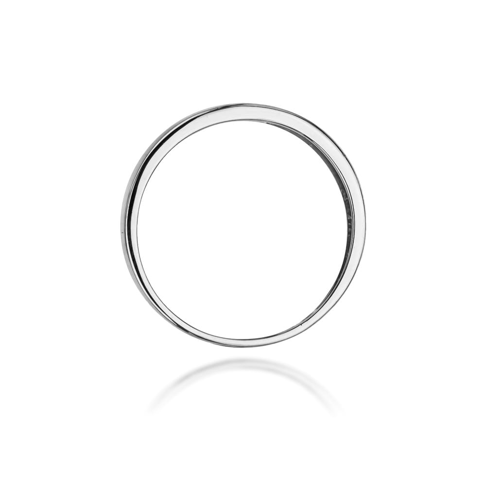 Gold Ring With Diamonds