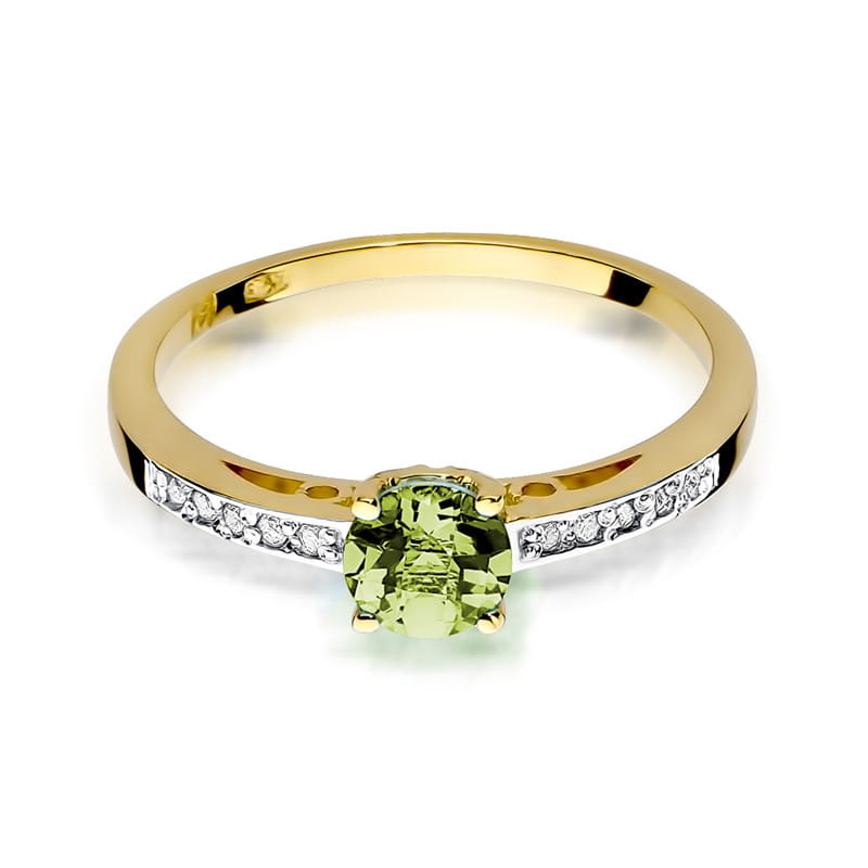 Gold Ring With Peridot And Diamonds