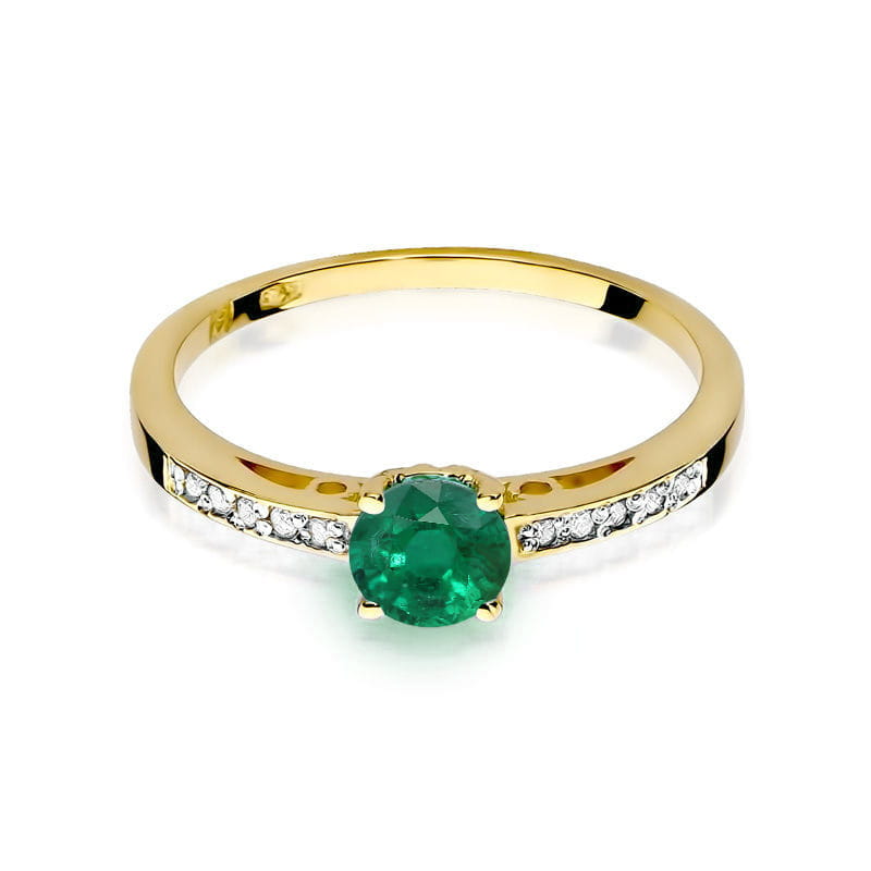 Gold Ring With Emerald And Diamonds