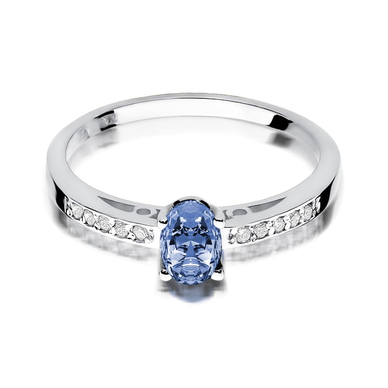 Gold Ring With Tanzanite And Diamonds