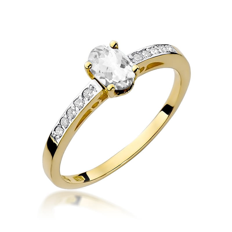 Gold Ring With White Sapphire And Diamonds