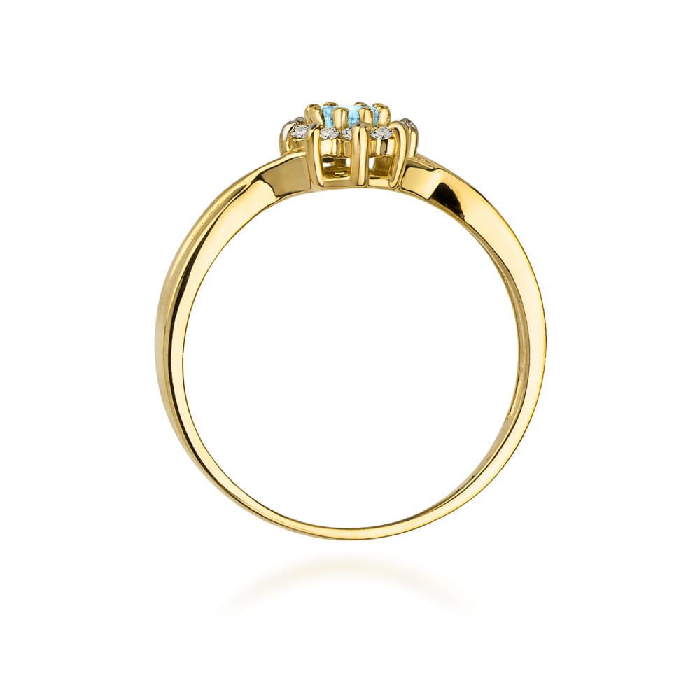 Gold Ring With Topaz And Diamonds