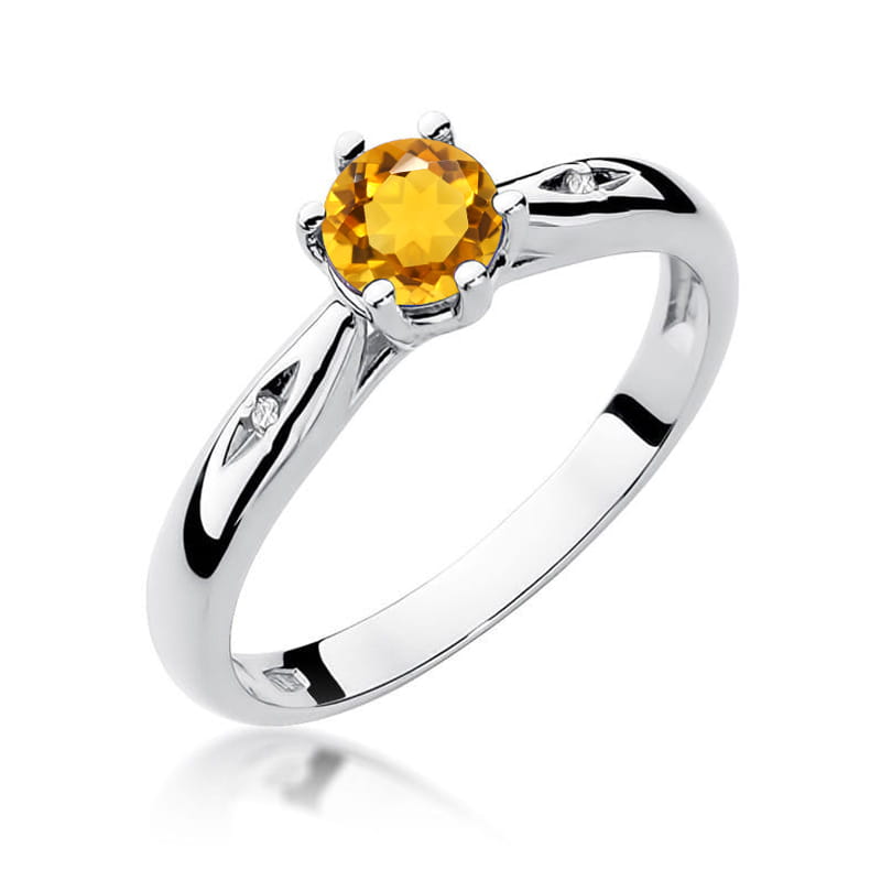 Gold Ring With Citrine And Diamonds