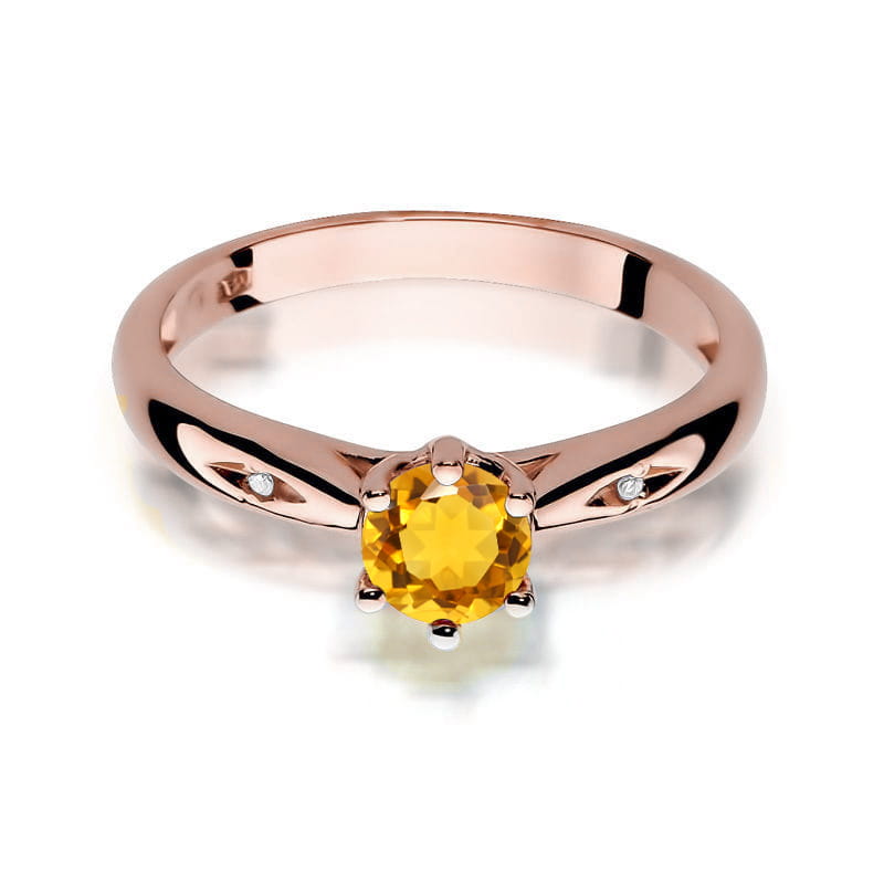 Gold Ring With Citrine And Diamonds