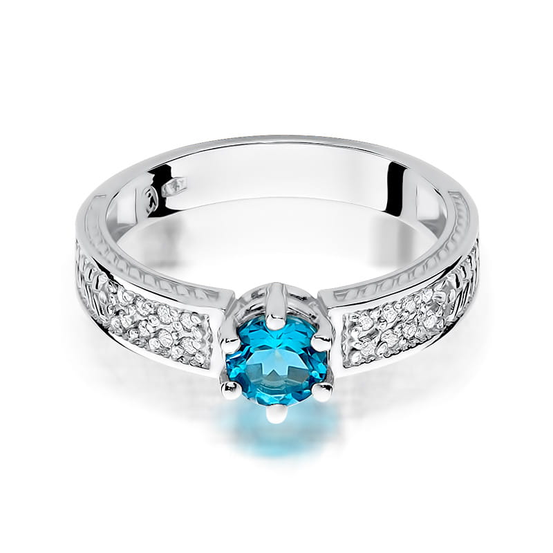 Gold Ring With Topaz And Diamonds