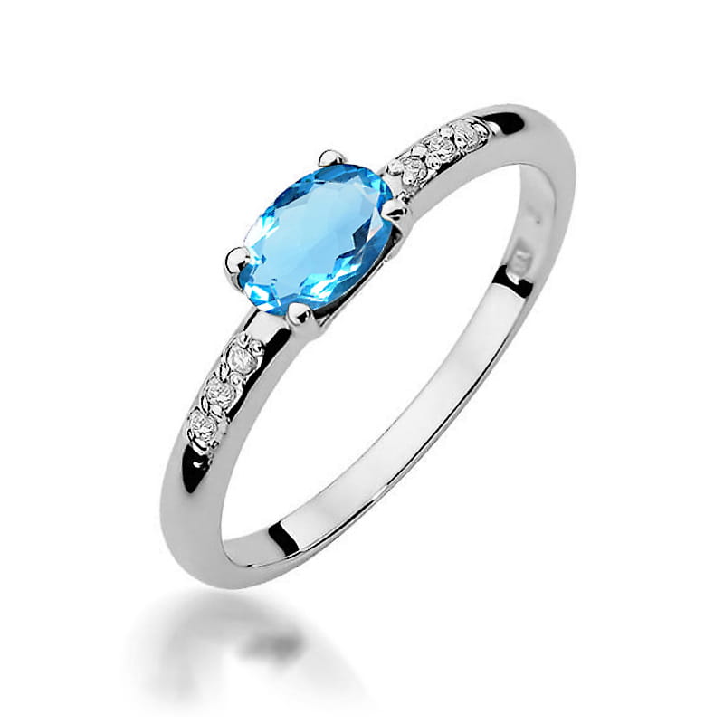 Gold Ring With Topaz And Diamonds