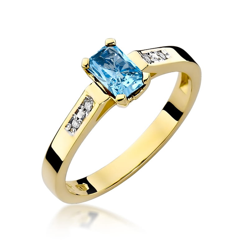 Gold Ring With Topaz And Diamonds