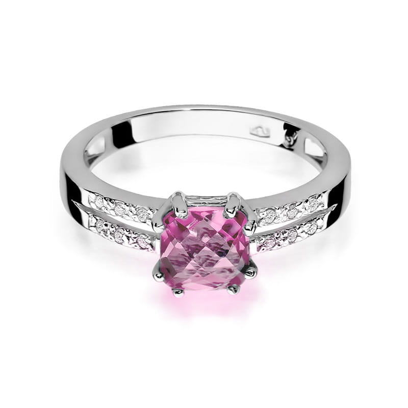 Gold Ring With Pink Topaz And Diamonds