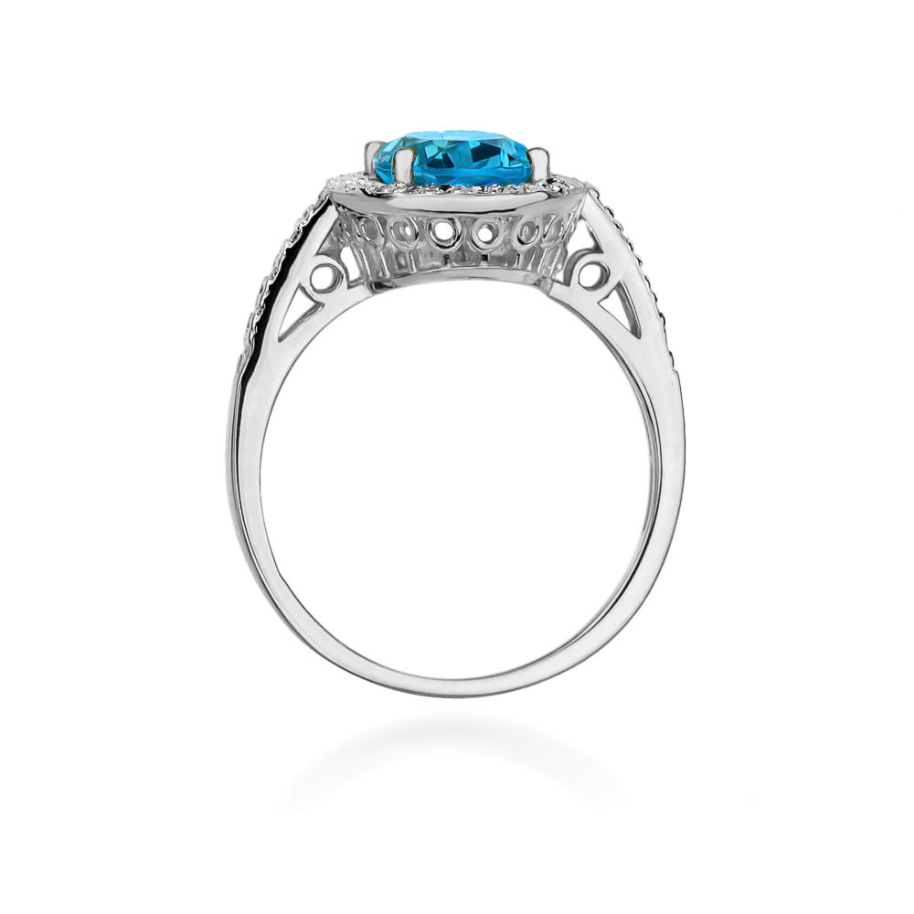 Gold Ring With Topaz And Diamonds