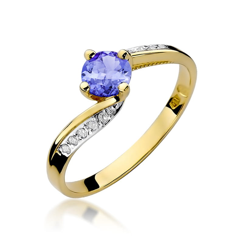 Gold Ring With Tanzanite And Diamonds