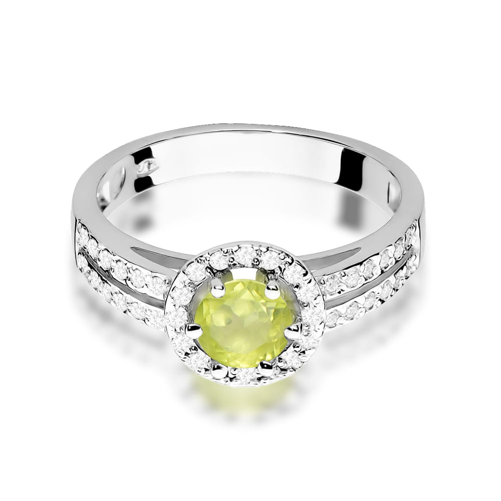 Gold Ring With Peridot And Diamonds